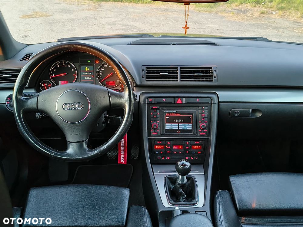 Audi A4 Avant 3 - 29