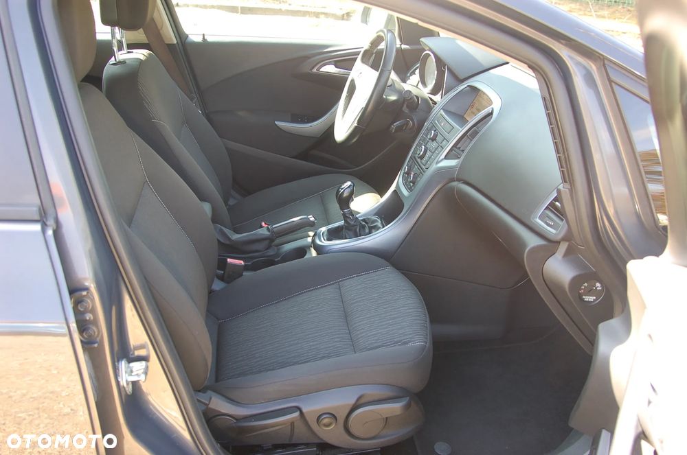 Opel Astra 1.4 Turbo Cosmo - 31