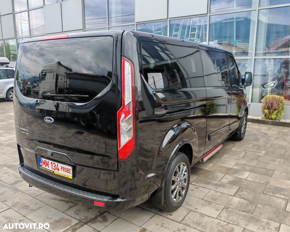 Ford Tourneo Custom Bus 320 2.0 EcoBlue 185 CP L2H1 Titanium Aut. - 7