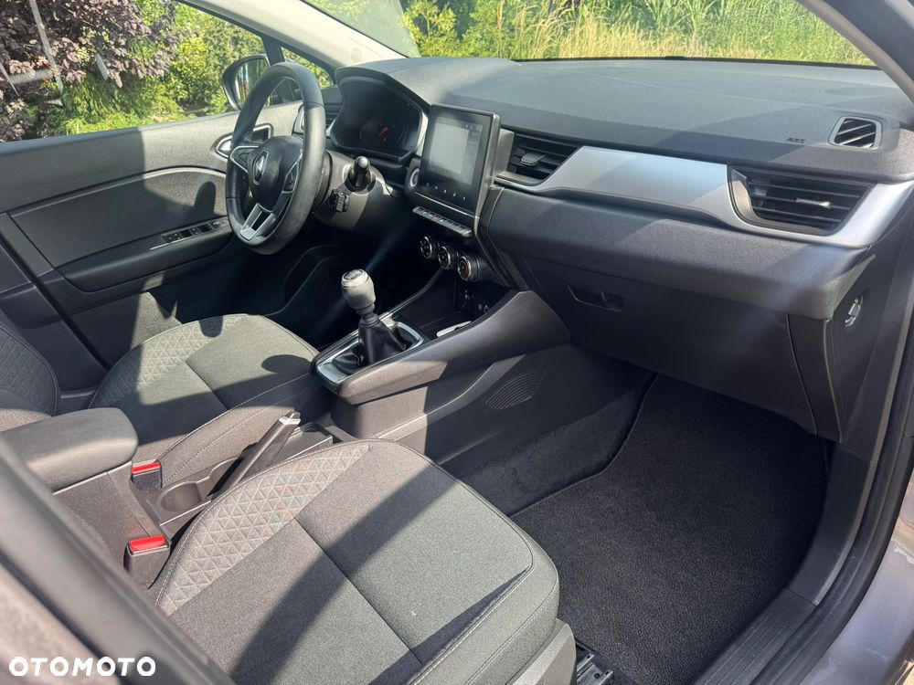 Renault Captur - 31