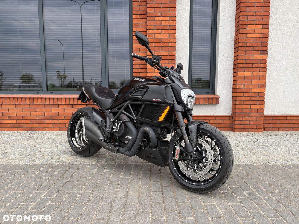 Ducati Diavel - 4