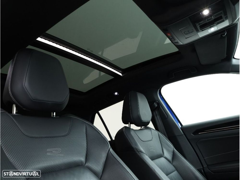 VW T-Roc 2.0 TDI R-Line DSG - 27