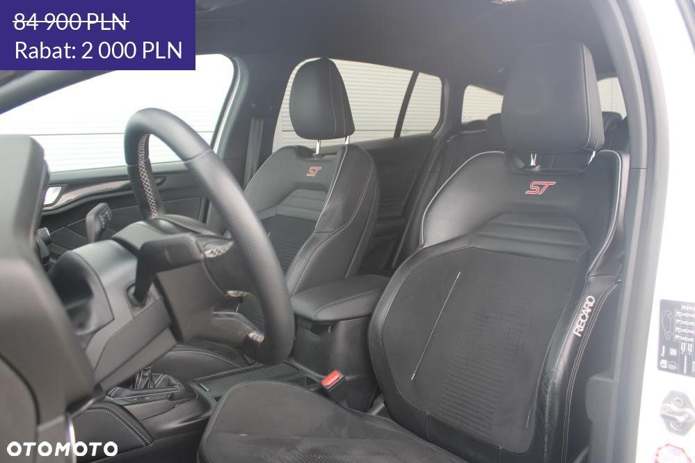 Ford Focus - 10