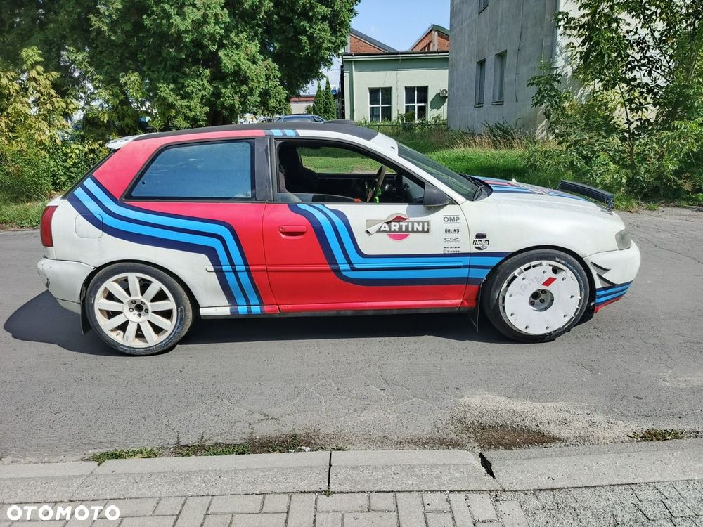 Audi A3 3-drzwiowe 1.8T Quattro Attraction - 4