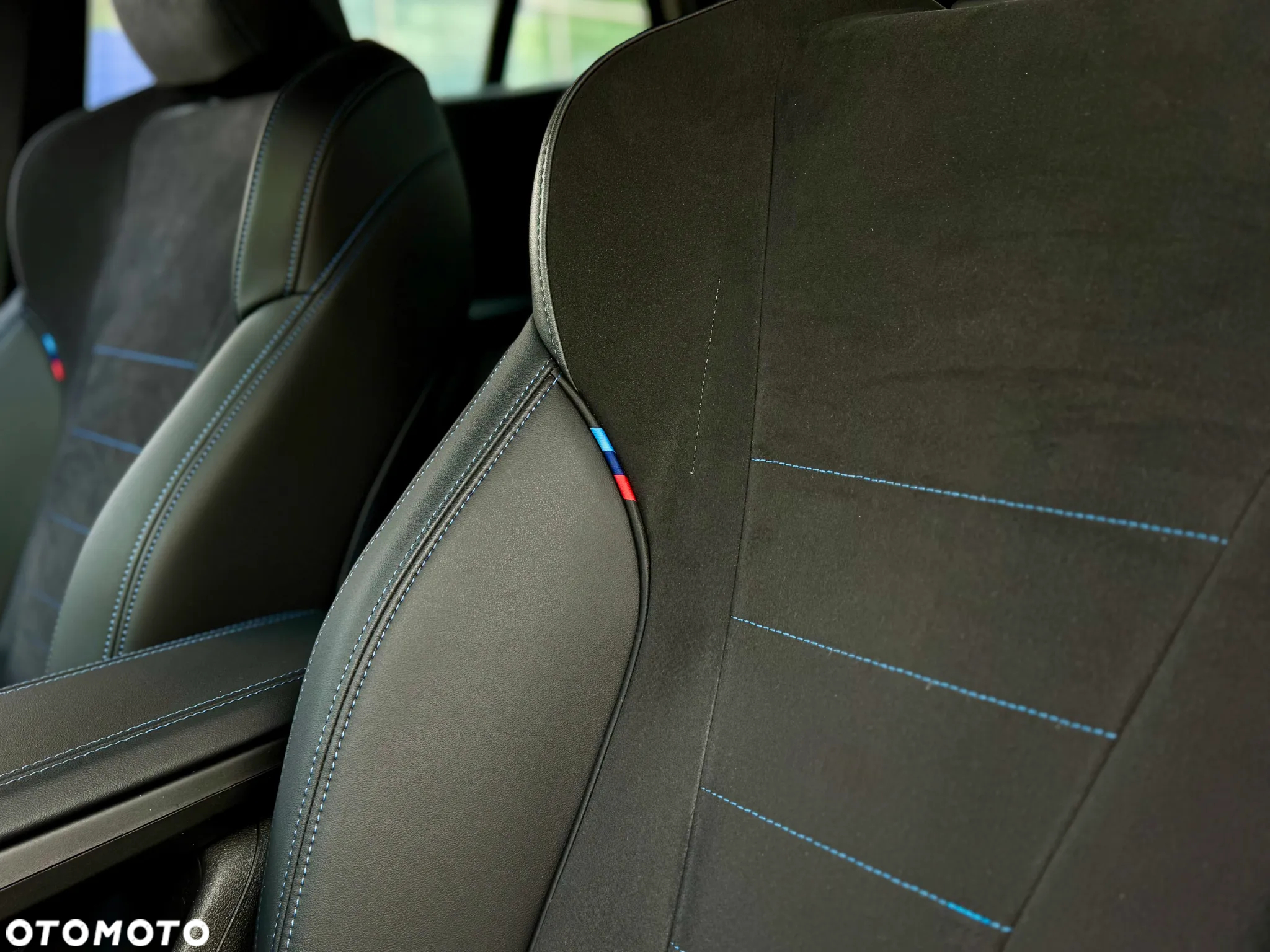BMW iX2 eDrive20 66.5kWh M Sport - 17