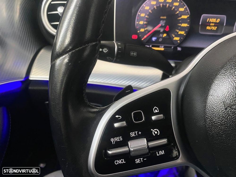 Mercedes-Benz E 220 d Avantgarde - 23