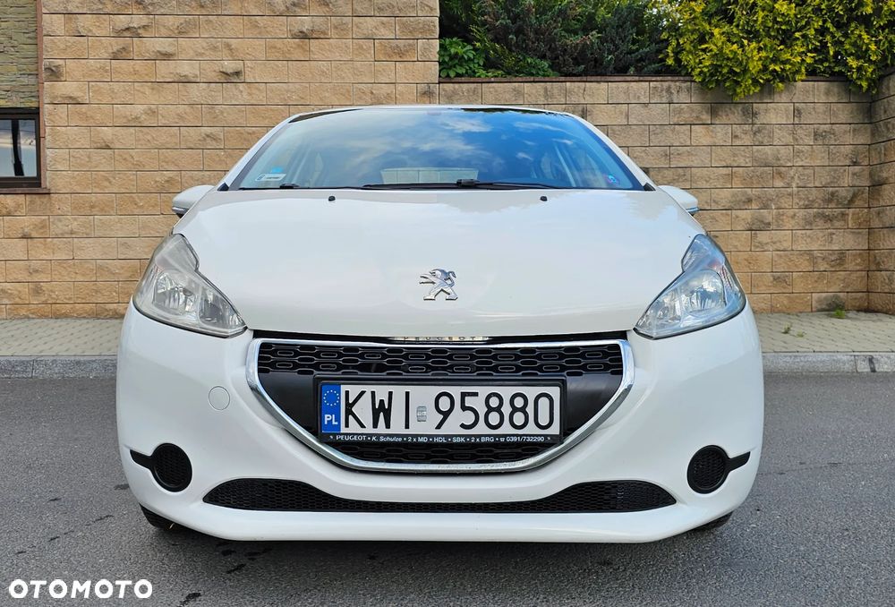 Peugeot 208 82 VTI Allure - 9