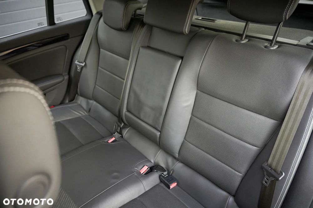 Renault Laguna 2.0 TCe 170 Initiale - 16