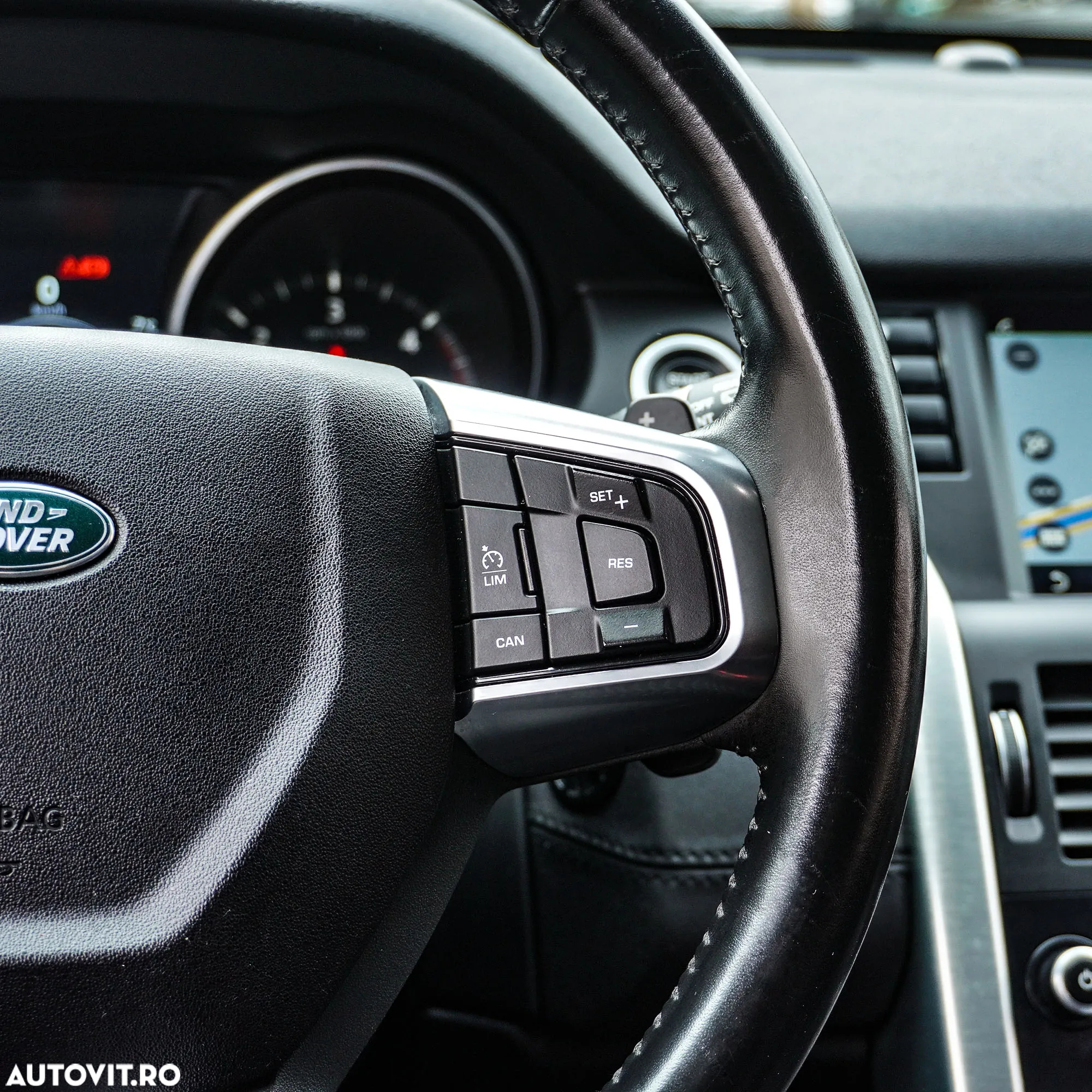 Land Rover Discovery Sport 2.0 l TD4 HSE Aut. - 29