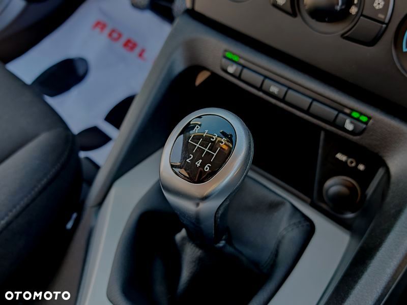 BMW X1 sDrive18i xLine - 21