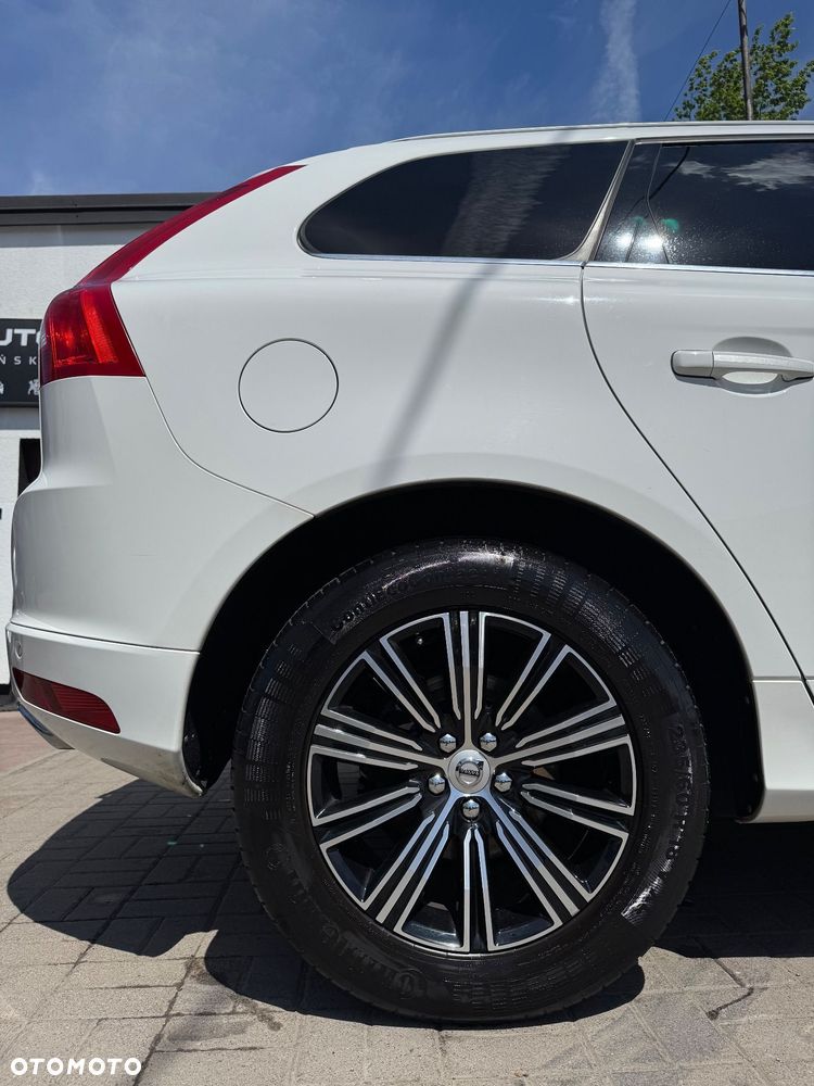 Volvo XC 60 D4 AWD R-Design Kinetic - 7
