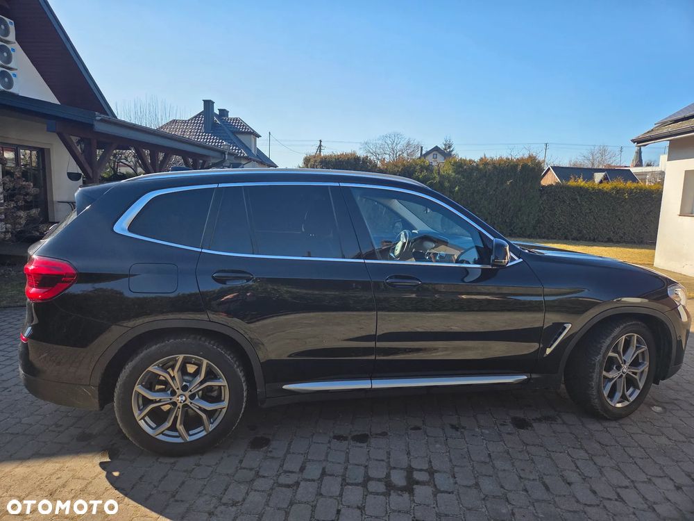 BMW X3 sDrive18d xLine - 7