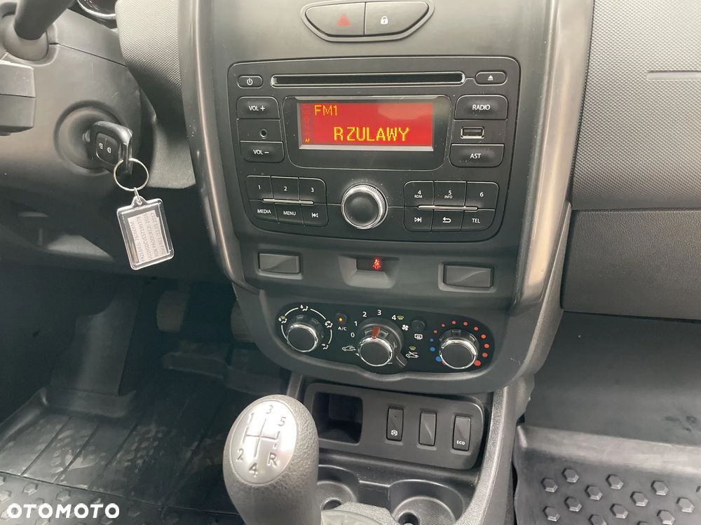Dacia Duster 1.6 SCe Open S&S - 28