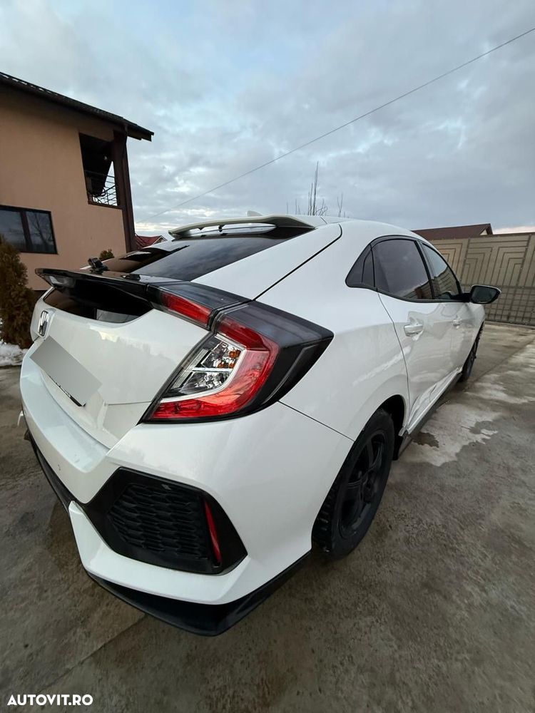 Honda Civic 1.5 i-VTEC Turbo Sport Plus - 14