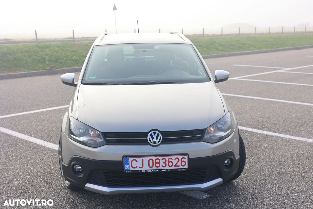 Volkswagen Polo 1.2 TSI Cross - 2