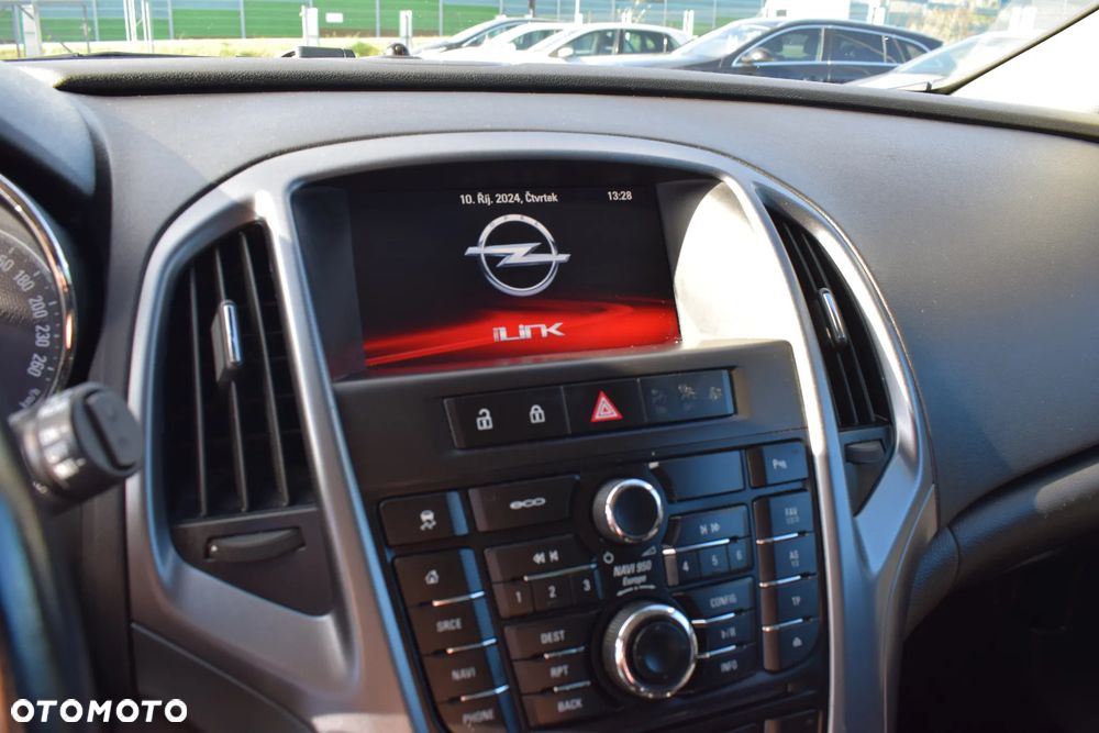 Opel Astra - 10
