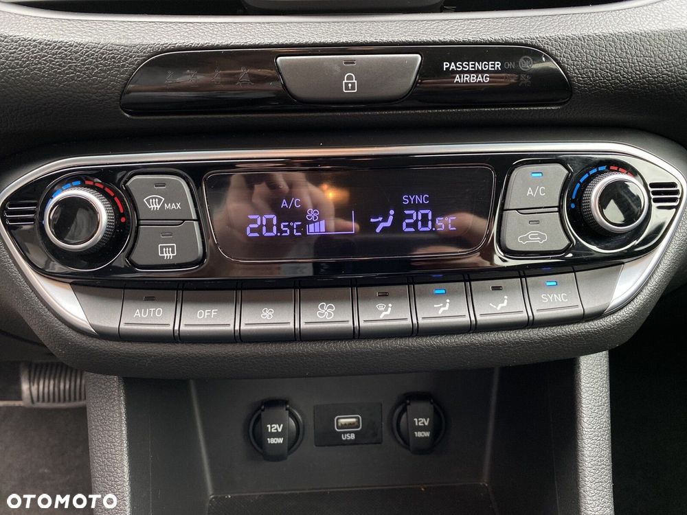 Hyundai i30 1.5 T-GDI 48V Smart DCT - 17