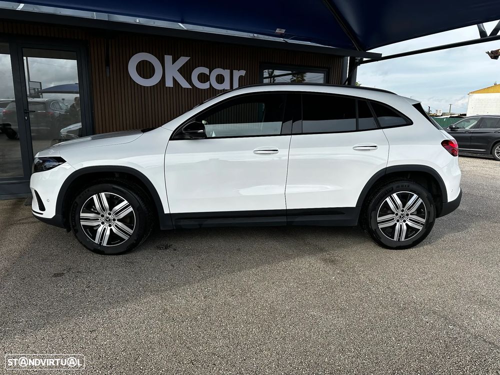 Mercedes-Benz EQA 300 4Matic Electric Art - 16