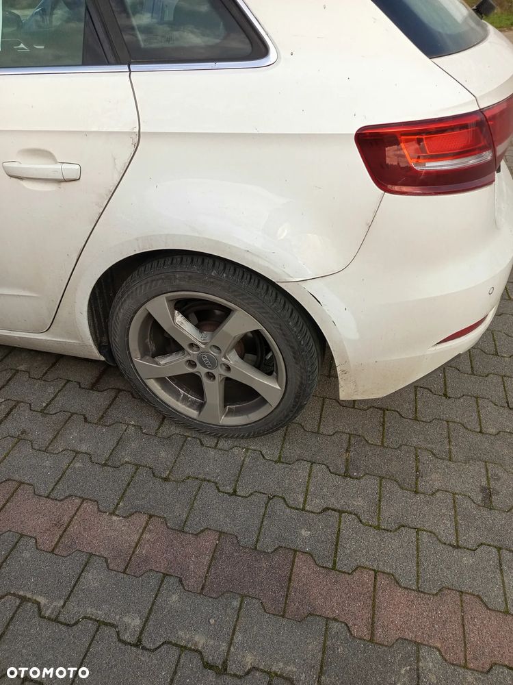Audi A3 Sportback 2.0 TDI - 10