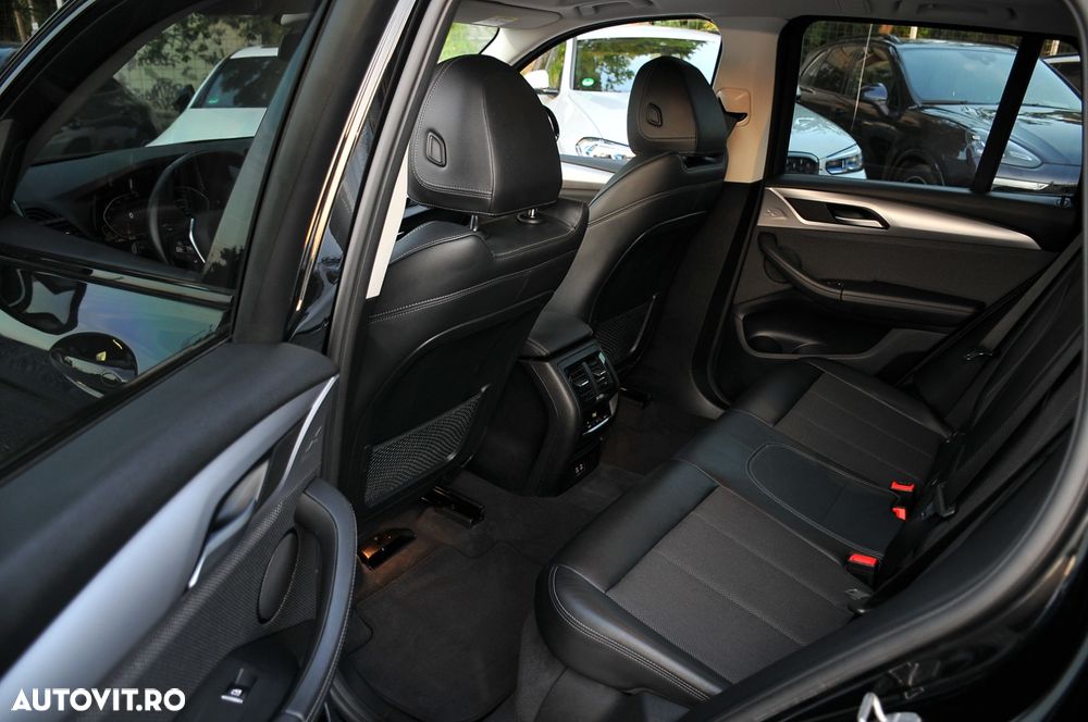BMW X3 xDrive20d AT MHEV - 8