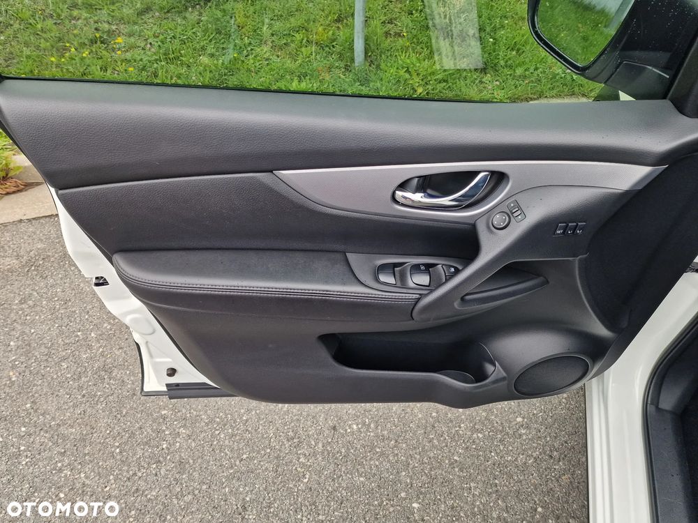 Nissan Qashqai - 15