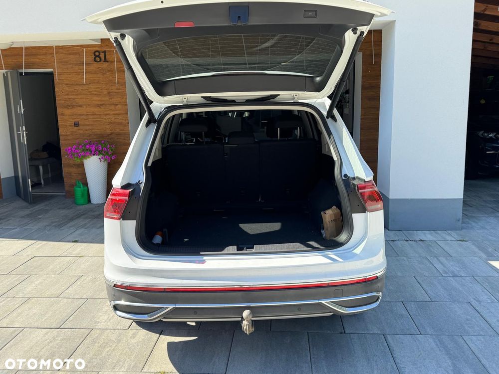 Volkswagen Tiguan Allspace 2.0 TDI 4Mot Elegance DSG - 3
