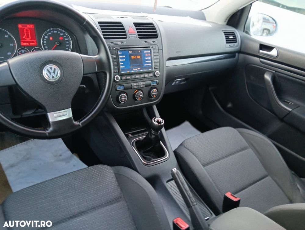 Volkswagen Golf 1.9 TDI GT Sport - 2