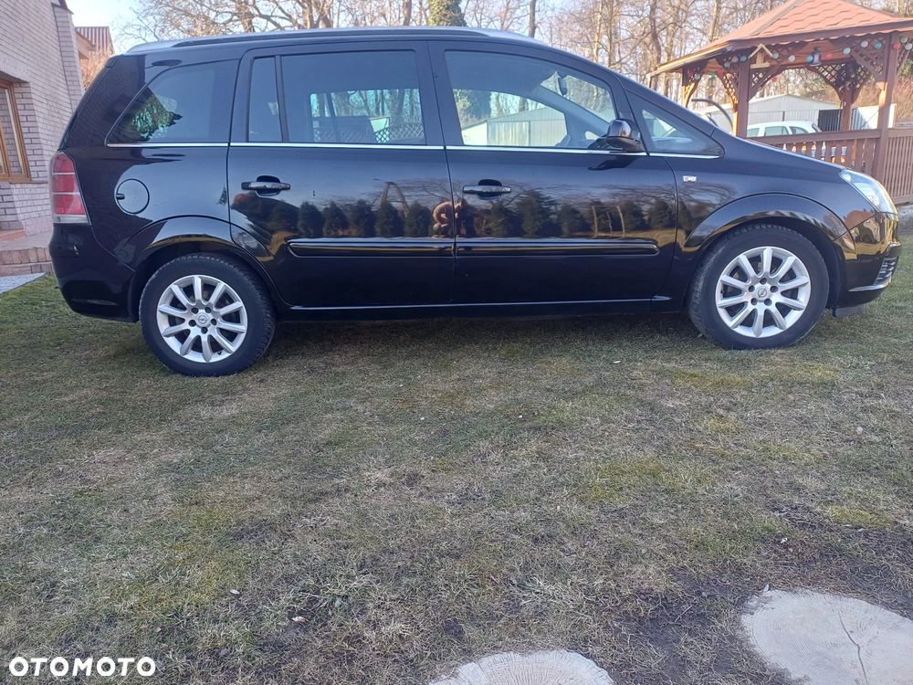 Opel Zafira 1.6 - 2