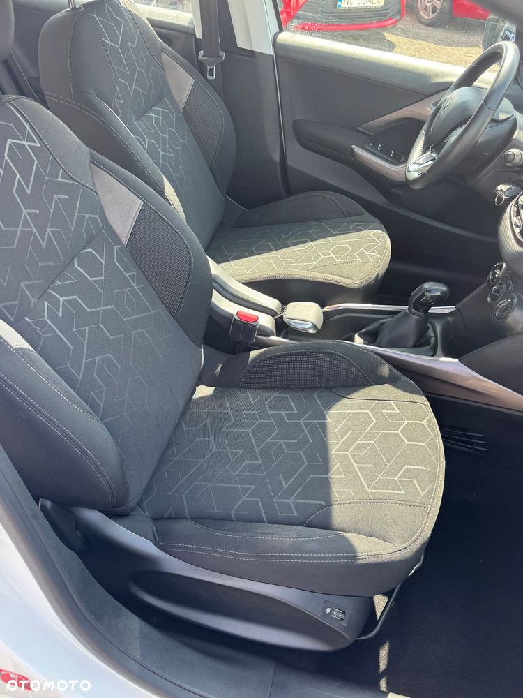 Peugeot 2008 120 VTI Active - 18