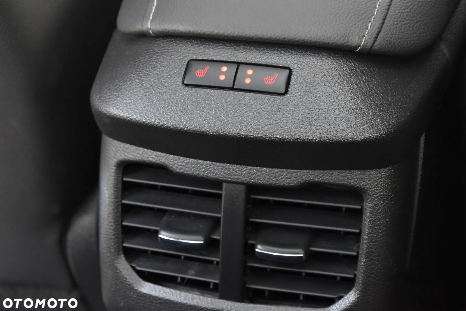 Ford Mondeo - 24