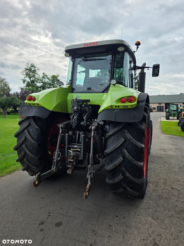 Claas Axion 810 - 8