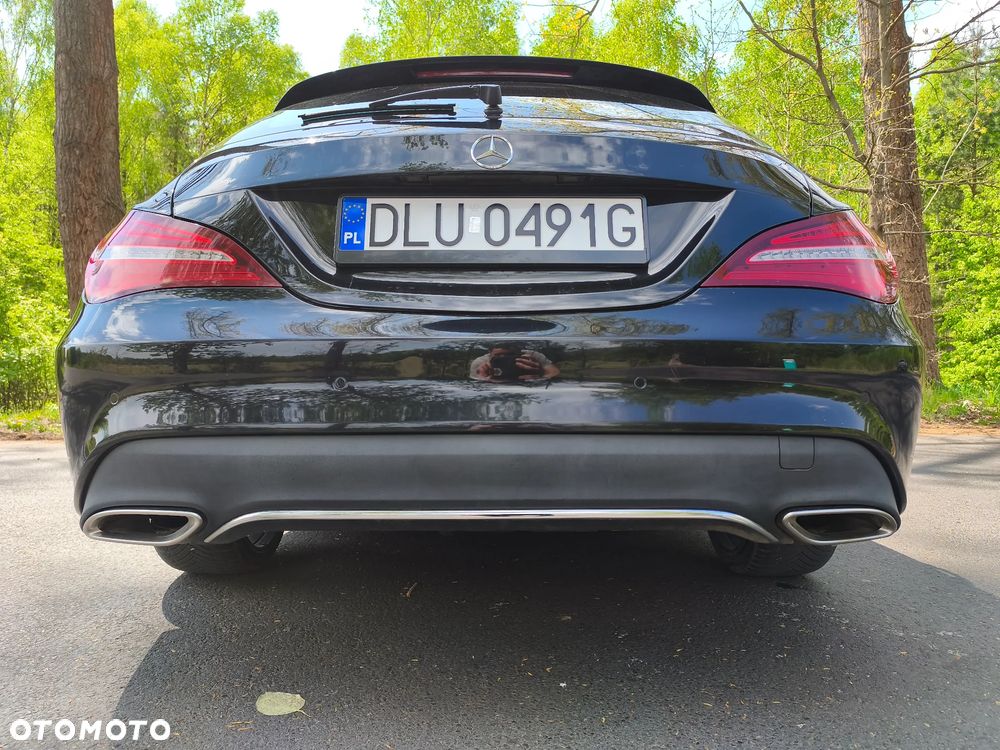 Mercedes-Benz CLA 180 AMG Line - 13