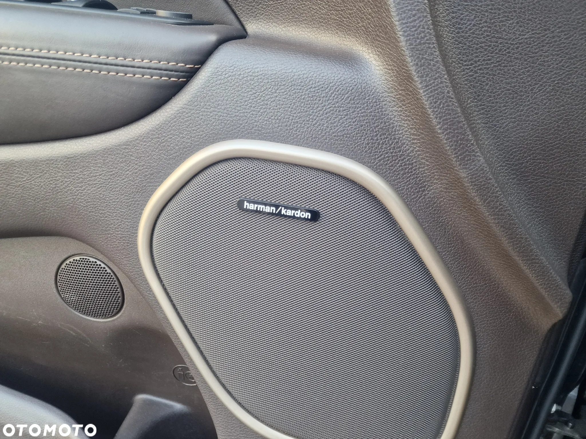 Jeep Grand Cherokee 3.0 CRD Overland Summit Platinum - 13