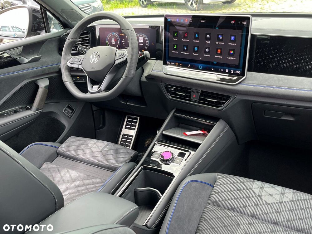 Volkswagen Tiguan - 8