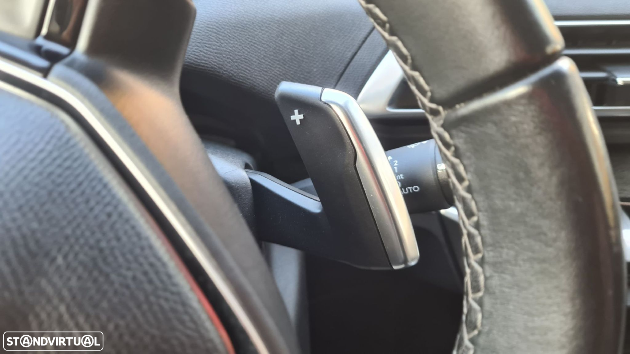Peugeot 5008 1.5 BlueHDi Allure EAT8 - 16