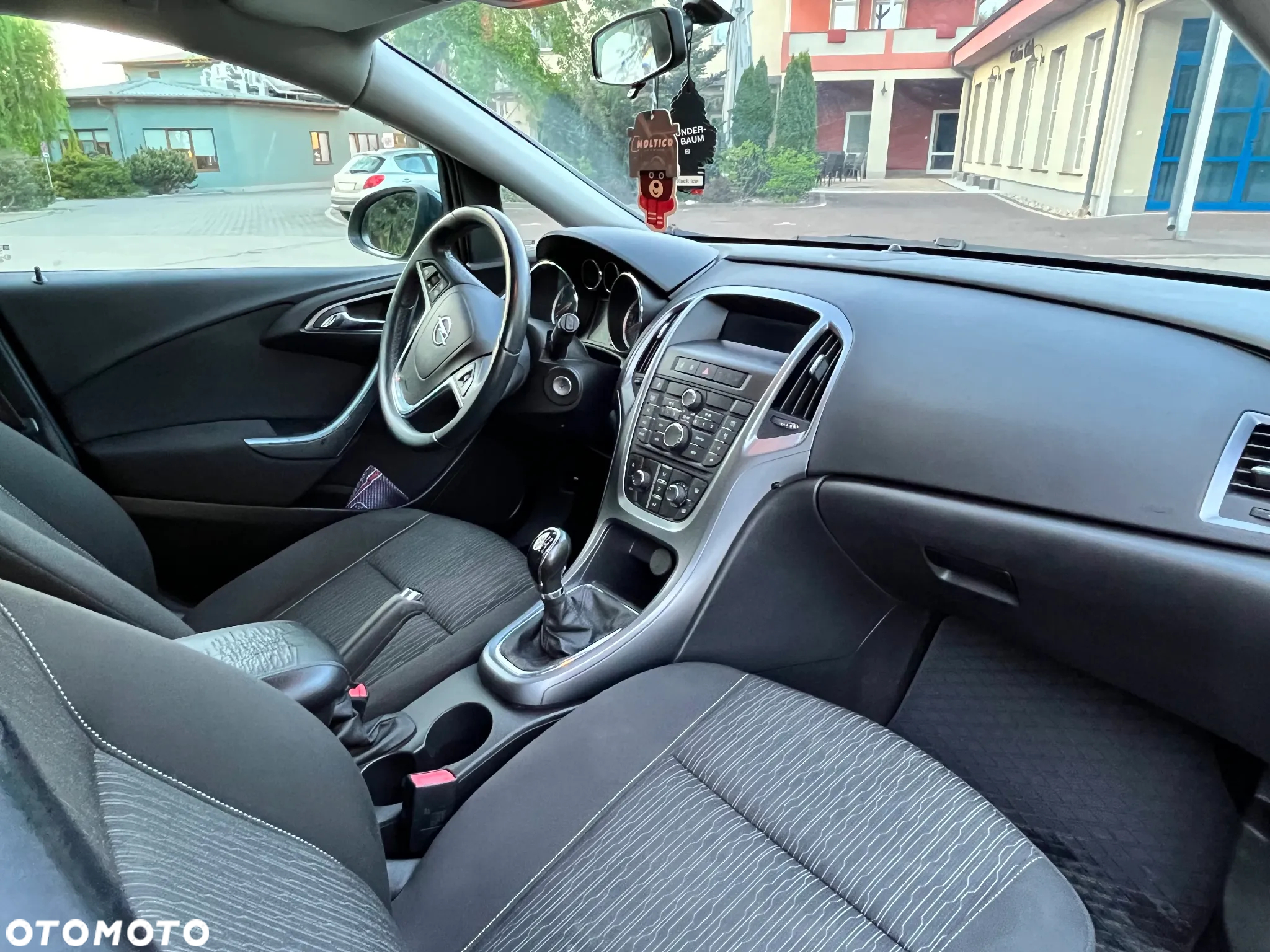 Opel Astra IV 1.4 T Enjoy - 12