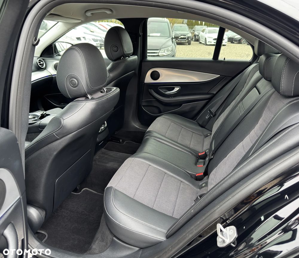 Mercedes-Benz Klasa E 200 d 9G-TRONIC Avantgarde - 25