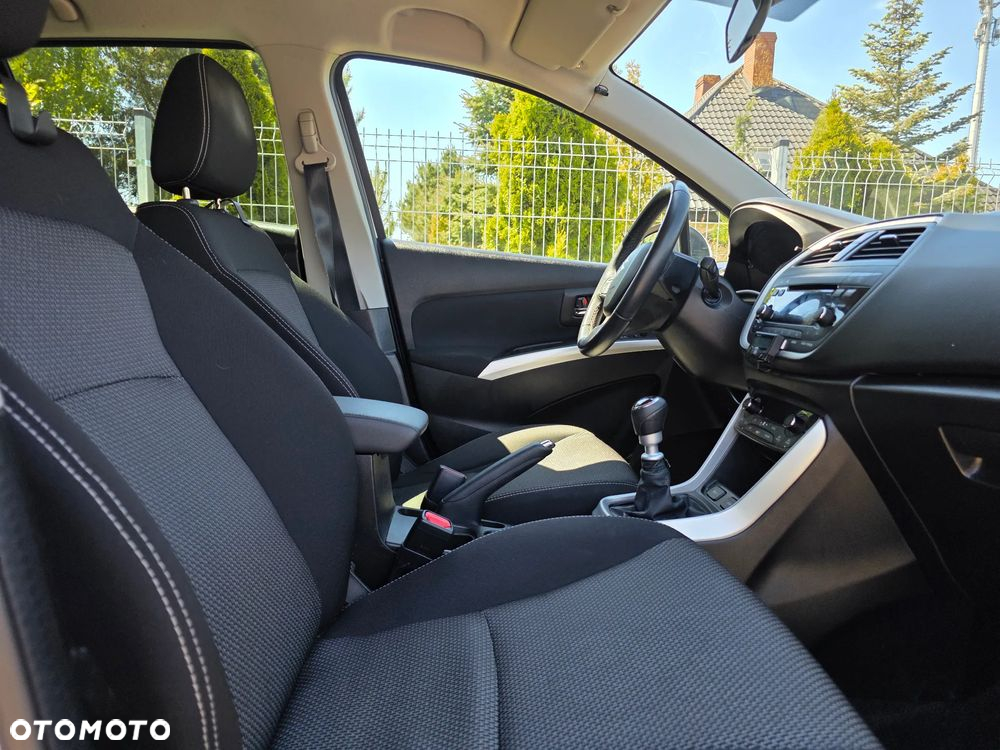 Suzuki SX4 S-Cross 1.6 DDiS Premium - 15