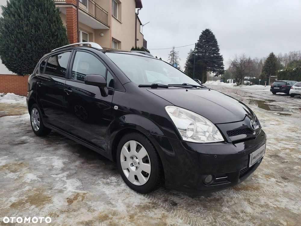 Toyota Corolla Verso - 13