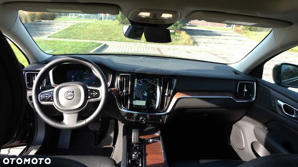 Volvo S60 B5 B Ultimate Dark - 8