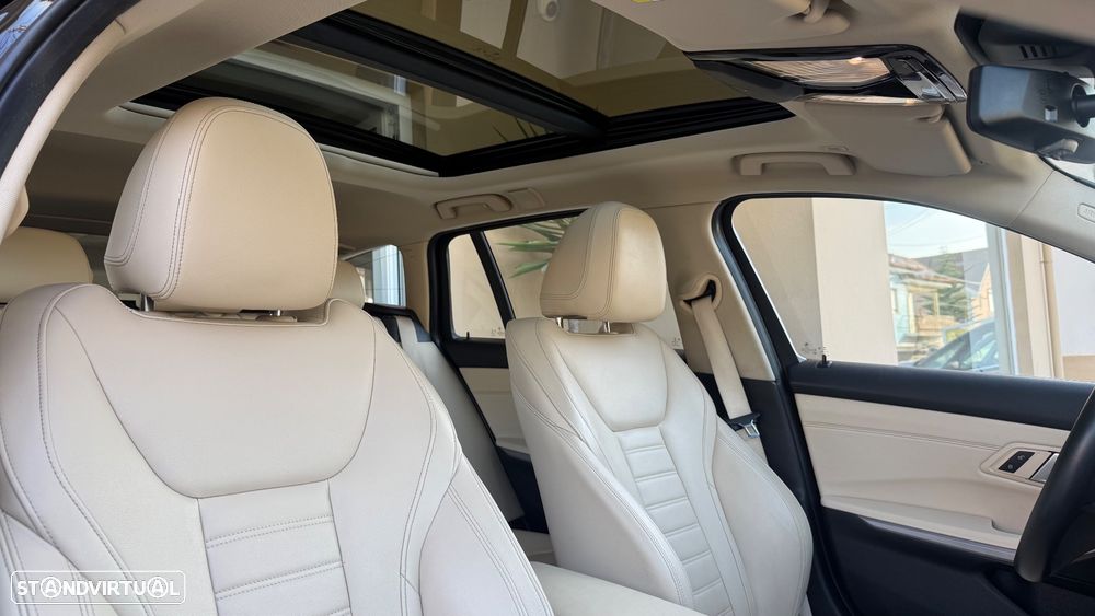 BMW 330 e Line Luxury Auto - 13