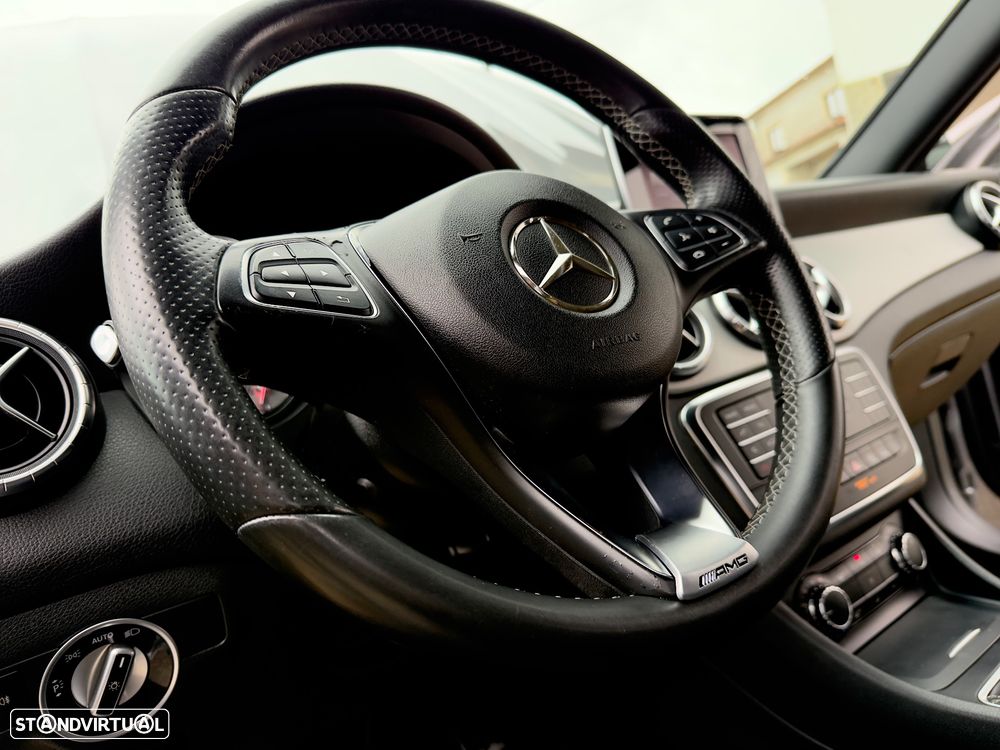 Mercedes-Benz CLA 200 d Shooting Brake Urban - 43