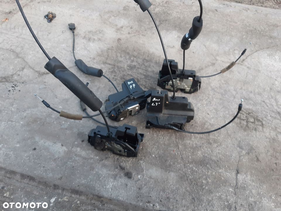 SCENIC III zamek 6PIN - 1