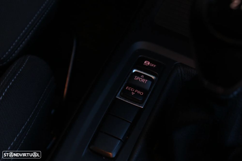 BMW X1 16 d sDrive Line Sport - 48