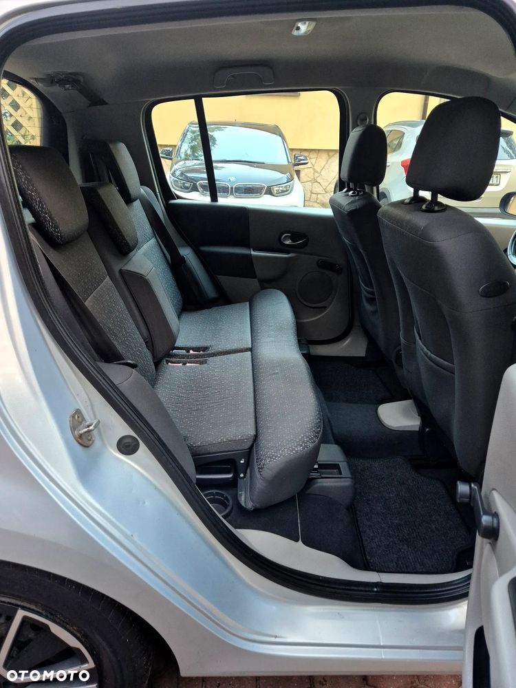 Renault Modus 1.2 Confort Privilege - 22