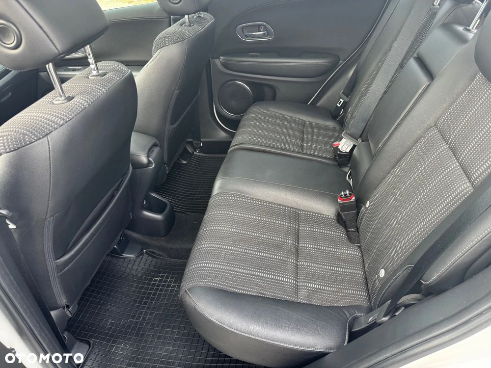 Honda HR-V 1.5 Executive (ADAS) CVT - 11