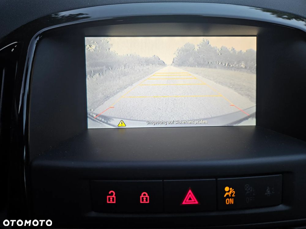 Opel Astra 2.0 CDTI Exklusiv - 23