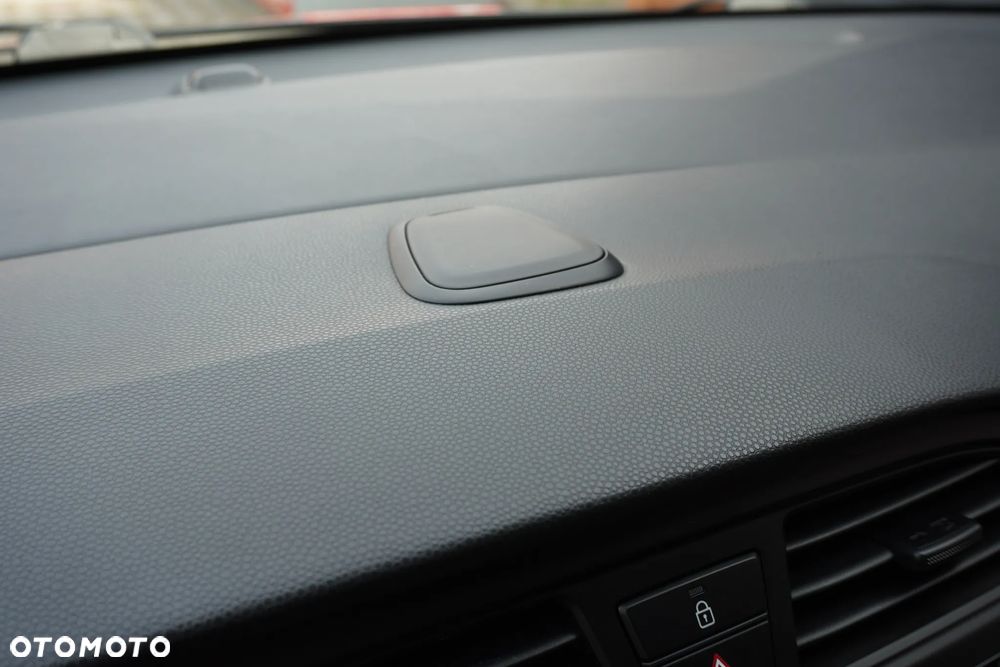 Hyundai i20 1.2 YES Gold - 31