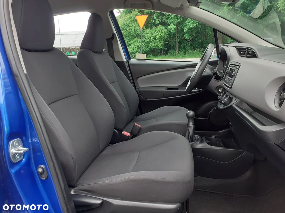 Toyota Yaris - 17