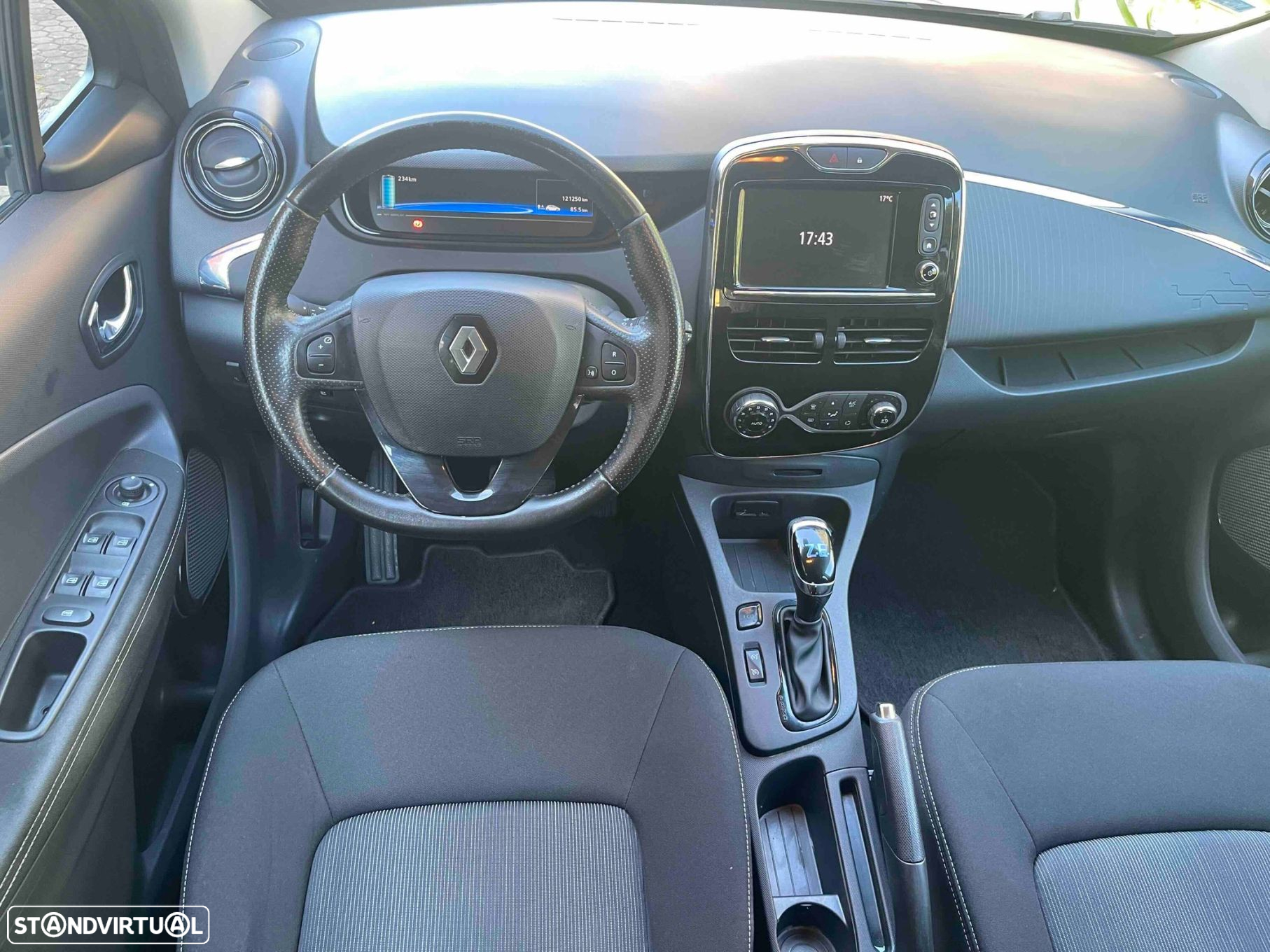 Renault Zoe (c/ Bateria) Limited 40 - 24